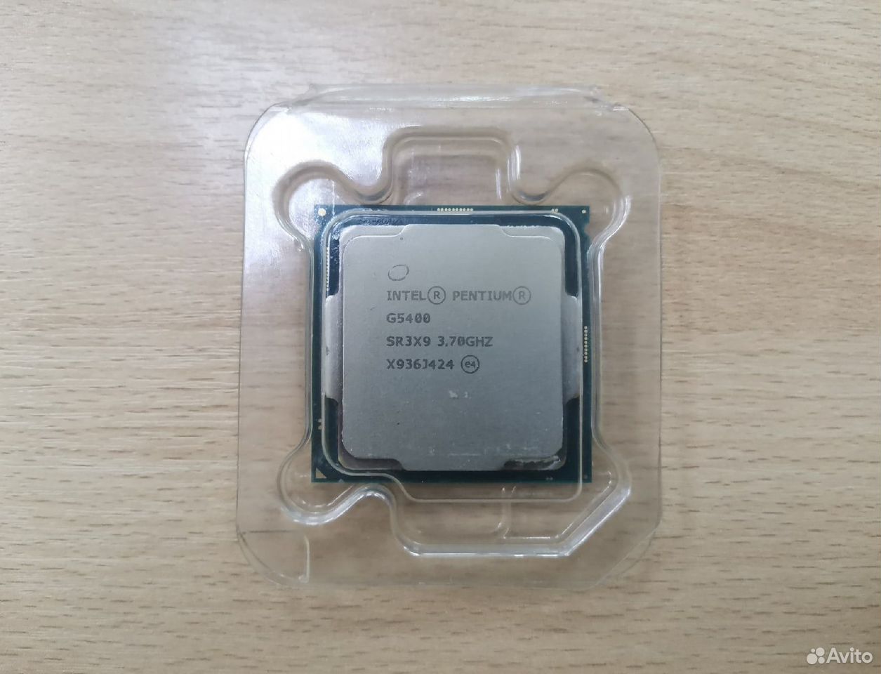 Процессор intel Pentium gold G5400 LGA1151v2